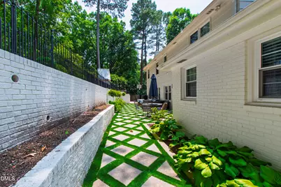 5624 Winthrop Drive, Raleigh, NC 27612 - Photo 42