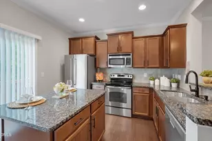 333 Dove Cottage Ln, Cary, NC 27519 - Photo 6
