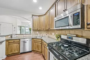 305 Suffolk Green Ln, Morrisville, NC 27560 - Photo 8