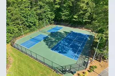 305 Parkknoll Lane, Cary, NC 27519 - Photo 10