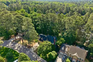 305 Parkknoll Ln, Cary, NC 27519 - Photo 6