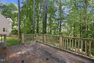 305 Parkknoll Ln, Cary, NC 27519 - Photo 42
