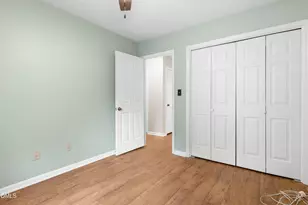 1404 Morningsdale Dr, Raleigh, NC 27609 - Photo 18