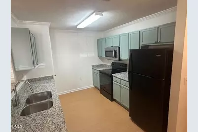 329 N Church Street, Clayton, NC 27520 - Photo 2