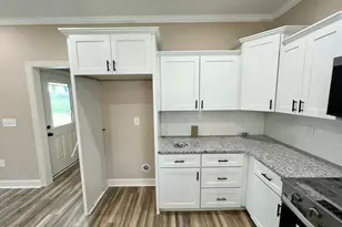 304 E Norwayne Alumni Wy, Fremont, NC 27830 - Photo 8