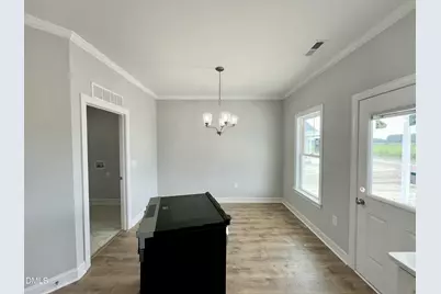 306 E Norwayne Alumni Way, Fremont, NC 27830 - Photo 8