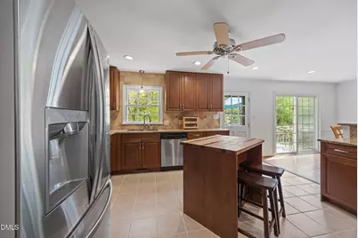 5404 Fieldstone Drive, Raleigh, NC 27609 - Photo 10