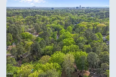 5404 Fieldstone Drive, Raleigh, NC 27609 - Photo 46