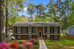 5404 Fieldstone Dr, Raleigh, NC 27609 - Photo 1