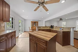 5404 Fieldstone Dr, Raleigh, NC 27609 - Photo 12