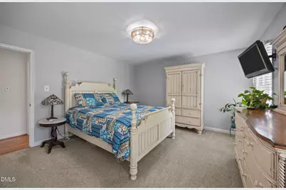 5404 Fieldstone Drive, Raleigh, NC 27609 - Photo 20