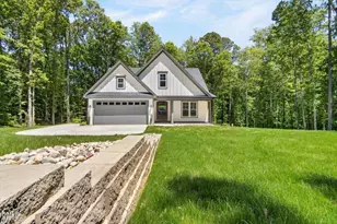 141 Rex Pl, Louisburg, NC 27549 - Photo 2
