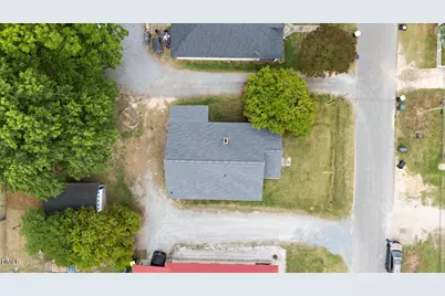 407 W D Street, Erwin, NC 28339 - Photo 12