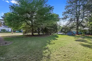 501 N Raiford St, Selma, NC 27576 - Photo 26