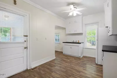 501 N Raiford Street, Selma, NC 27576 - Photo 10