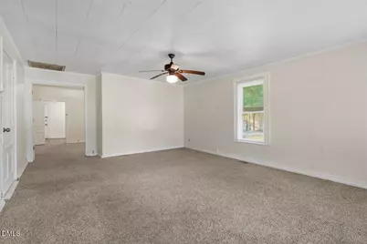 501 N Raiford Street, Selma, NC 27576 - Photo 6