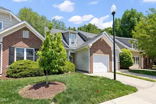 303 Nostalgia Ln, Zebulon, NC 27597 - Photo 2