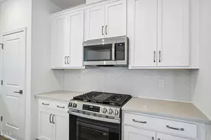 205 Marvel Dr, Rolesville, NC 27571 - Photo 6