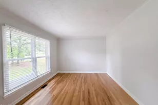 6921 Bone Creek Dr, Fayetteville, NC 28314 - Photo 6