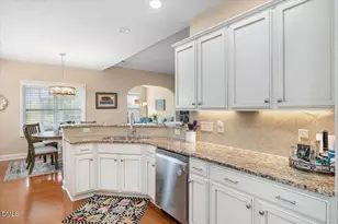 2108 Buck Corner Ln, Fuquay Varina, NC 27526 - Photo 2