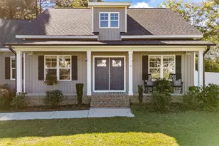 255 Ravens Row Dr, Benson, NC 27504 - Photo 4