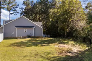255 Ravens Row Dr, Benson, NC 27504 - Photo 34
