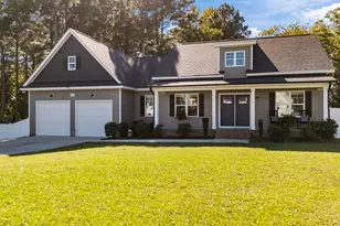 255 Ravens Row Dr, Benson, NC 27504 - Photo 2
