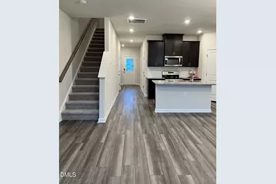 929 Field Ivy Drive, Fuquay-Varina, NC 27526 - Photo 2