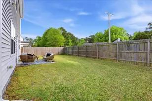 405 Joyner Bluff Dr, Wake Forest, NC 27587 - Photo 8