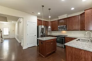 226 Daymire Glen Ln, Cary, NC 27519 - Photo 8