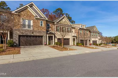226 Daymire Glen Lane, Cary, NC 27519 - Photo 2