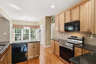 1618 Crystal Creek Dr, Durham, NC 27712 - Photo 10