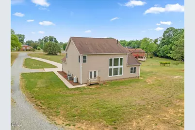 704 Haw River Hopedale Road, Burlington, NC 27217 - Photo 36