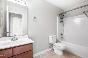 301 Ashburn Ln, Durham, NC 27703 - Photo 16