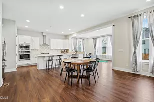 1105 Crested Jay Dr, Durham, NC 27707 - Photo 8
