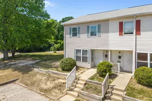 8218 Merriweather Cir, Raleigh, NC 27616 - Photo 2