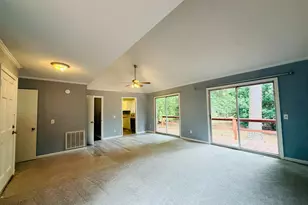378 Kittery Ln, Sanford, NC 27332 - Photo 4