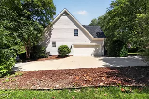 5412 Brushy Meadows Dr, Fuquay Varina, NC 27526 - Photo 4