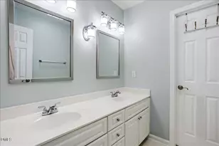 100 McNaughton Ct, Garner, NC 27529 - Photo 34