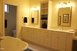 7816 Madison Park Ln, Raleigh, NC 27615 - Photo 16