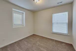 2809 Roundleaf Ct, Raleigh, NC 27604 - Photo 12