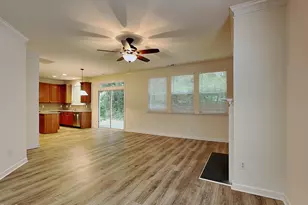 2809 Roundleaf Ct, Raleigh, NC 27604 - Photo 2