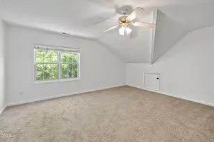 100 Brush Stream Dr, Cary, NC 27511 - Photo 34