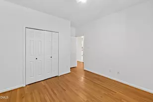 100 Brush Stream Dr, Cary, NC 27511 - Photo 8