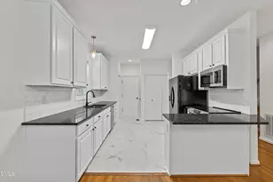 100 Brush Stream Dr, Cary, NC 27511 - Photo 14