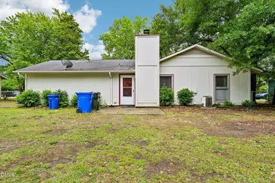 6434 Rannock Drive, Fayetteville, NC 28304 - Photo 20