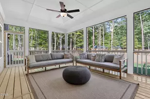 194 Isabelle Vly Dr, Zebulon, NC 27597 - Photo 16