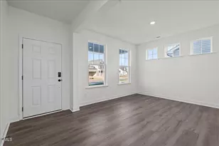 1404 Green Cypress Dr, Zebulon, NC 27597 - Photo 4