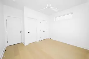 209 Woodsborough Pl, Raleigh, NC 27601 - Photo 32