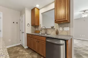 909 Steelhorse Dr, Fuquay Varina, NC 27526 - Photo 8